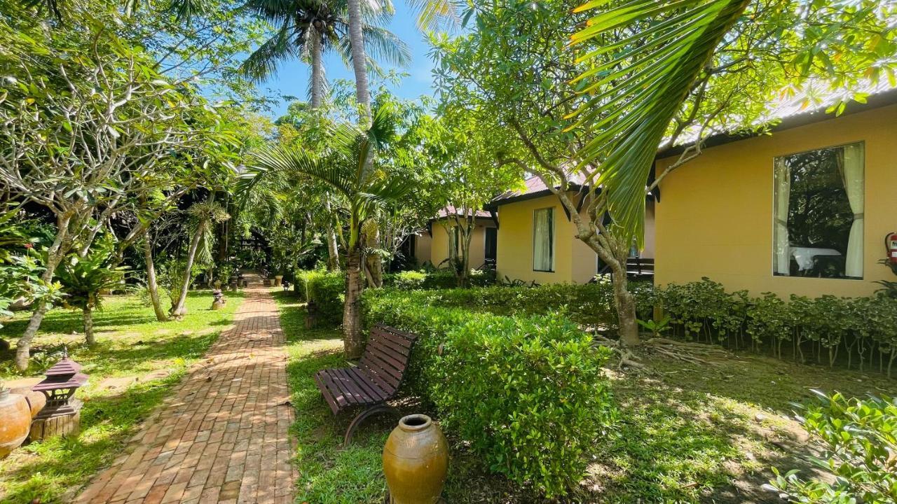 Clean Beach Resort Ko Lanta Dış mekan fotoğraf