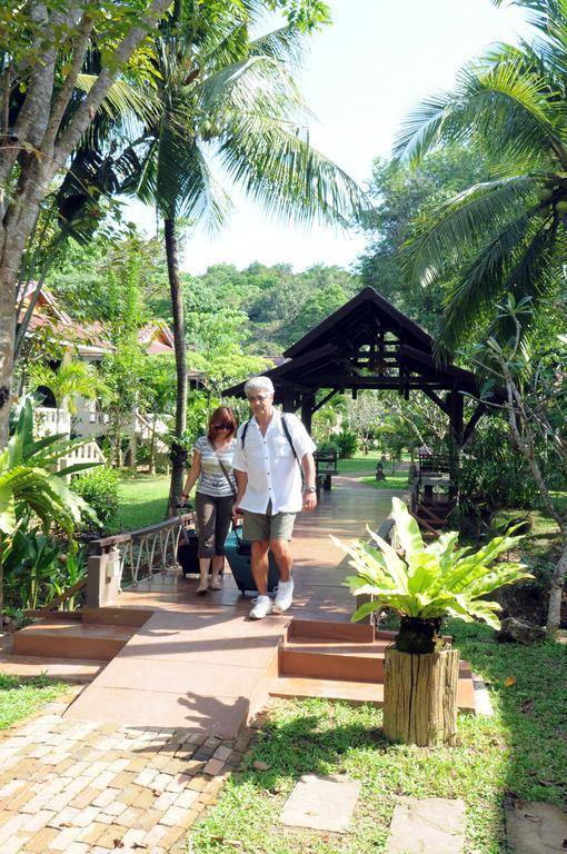Clean Beach Resort Ko Lanta Dış mekan fotoğraf