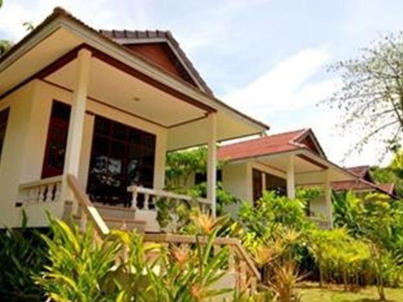 Clean Beach Resort Ko Lanta Dış mekan fotoğraf