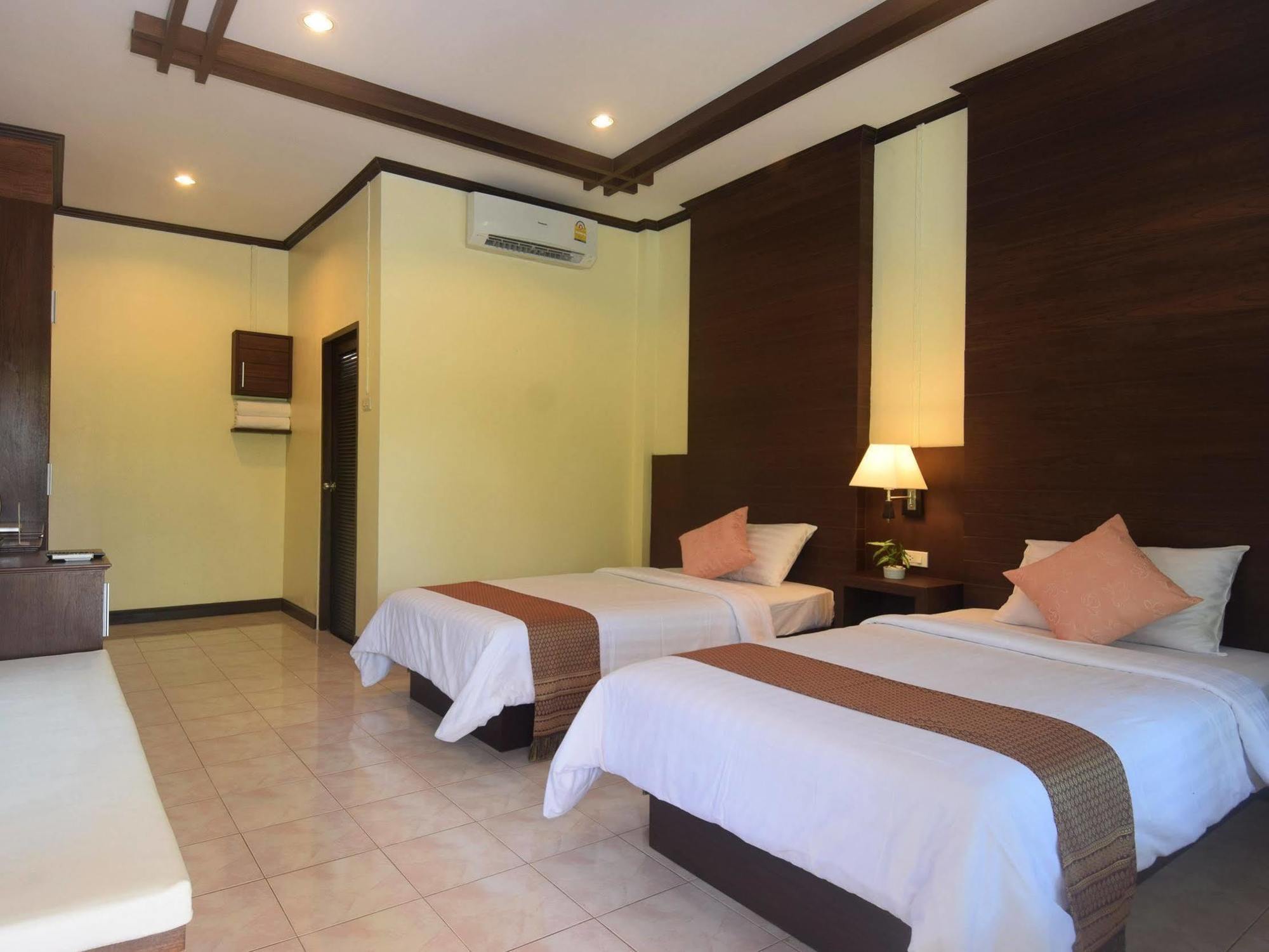 Clean Beach Resort Ko Lanta Dış mekan fotoğraf