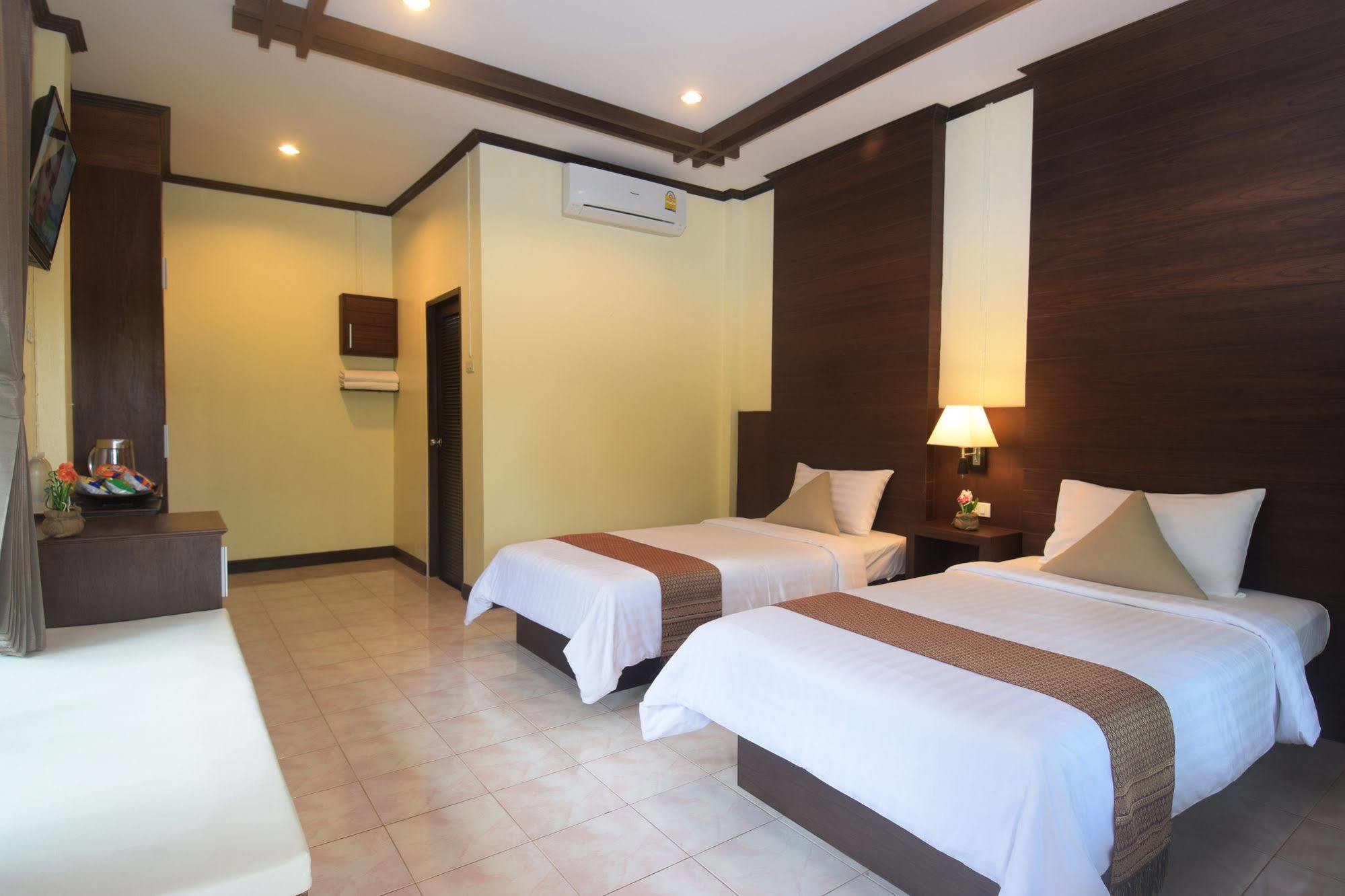Clean Beach Resort Ko Lanta Dış mekan fotoğraf